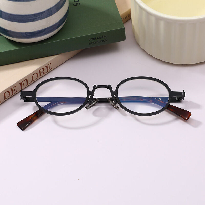 Simeil Oval Black Glasses