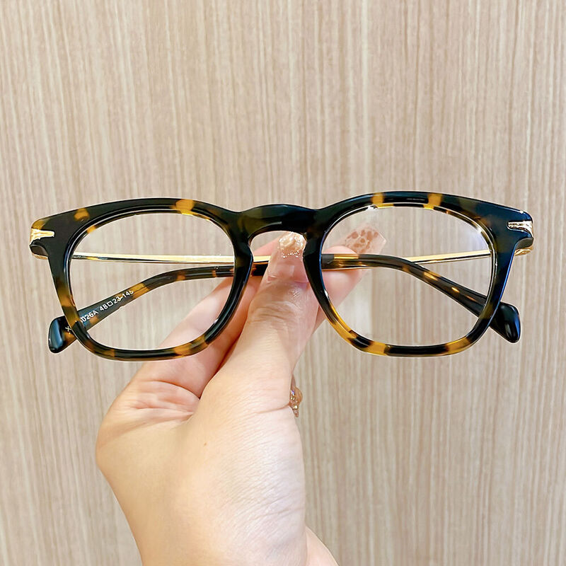 Montgoe Square Tortoise Glasses