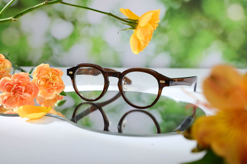 Frederic Runde Braune Brille