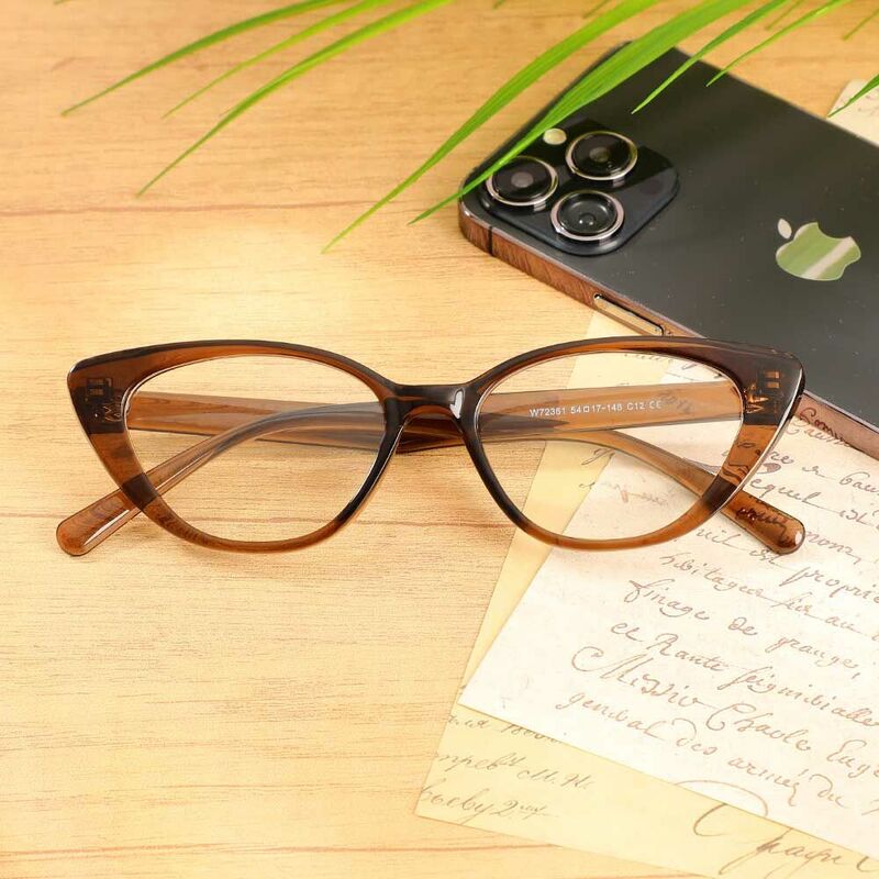 Tabitha Cat Eye Brown Glasses