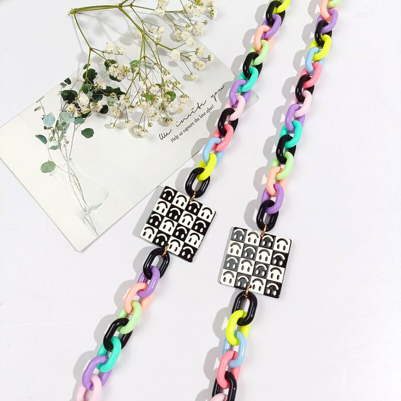 Leslie Dazzling Acrylic Alloy Multicolor Glasses Chain