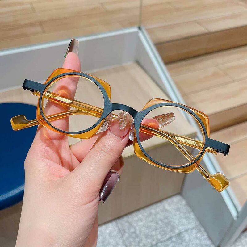 Nina Square Orange Glasses