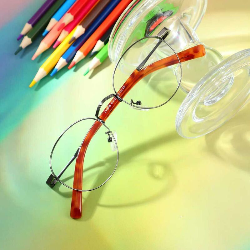 Owen Runde Rotgusse Brille