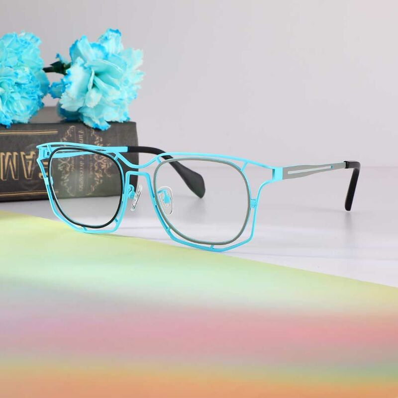 Whit Geometric Blue Glasses