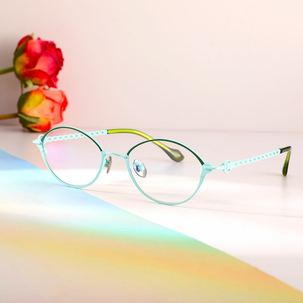 Les Oval Blue Glasses