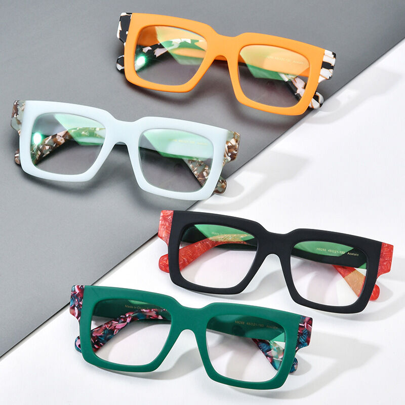 Venus Square Green Glasses
