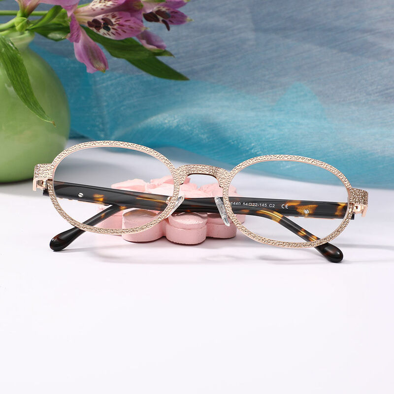 Alexi Oval Gold Glasses