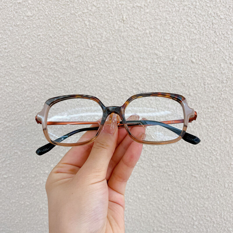 Cele Square Brown Glasses