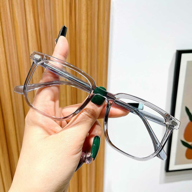 Martha Square Gray Glasses