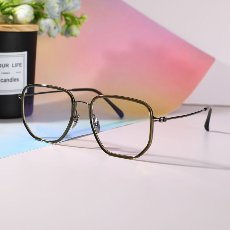 Miranda Square Green Glasses