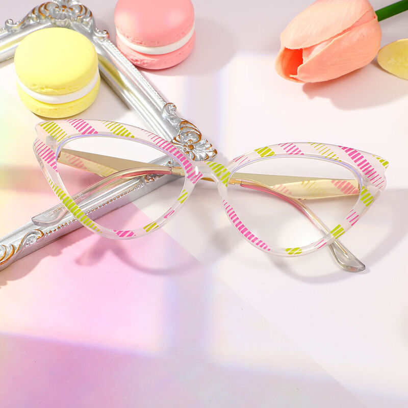 Lawrenc Cat Eye Clear Glasses