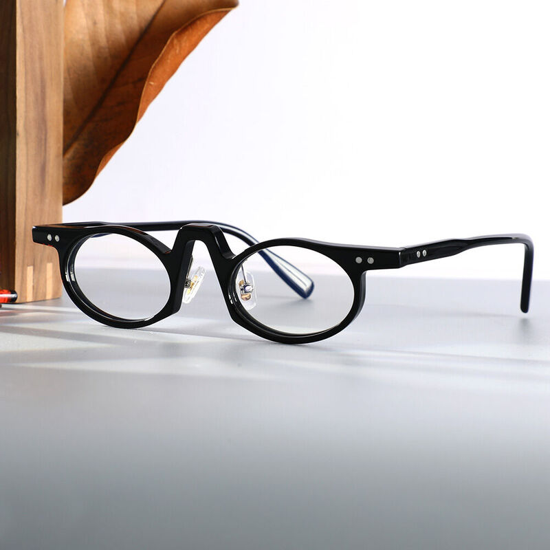 Conroy Oval Black Glasses