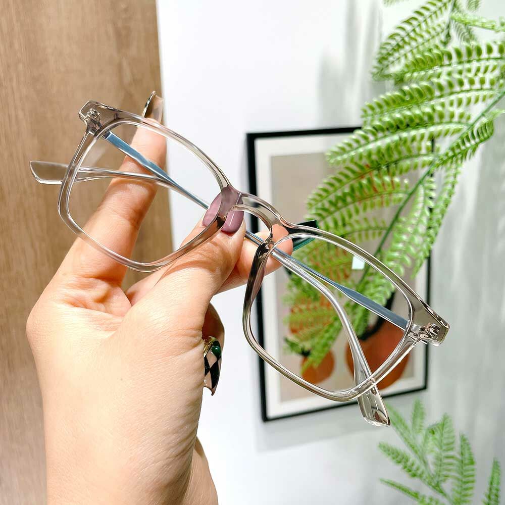 Macadam Square Champagne Glasses