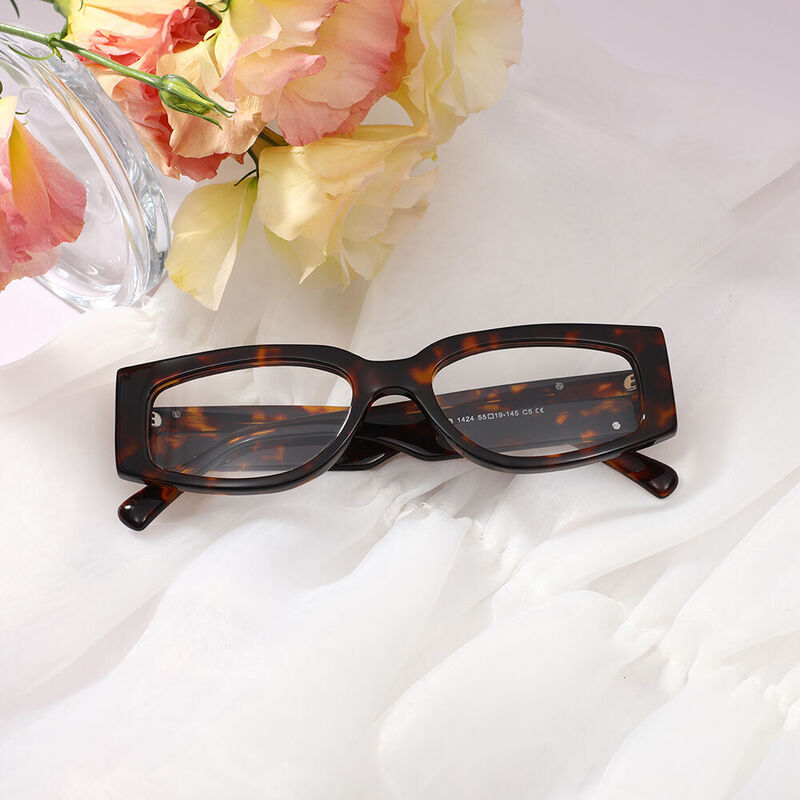 Olg Oval Tortoise Glasses