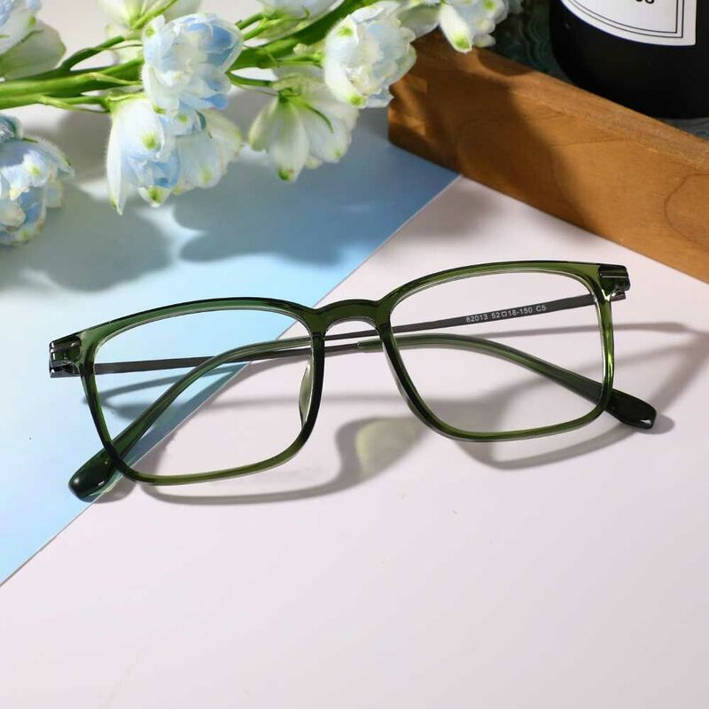 Wells Rectangle Green Glasses