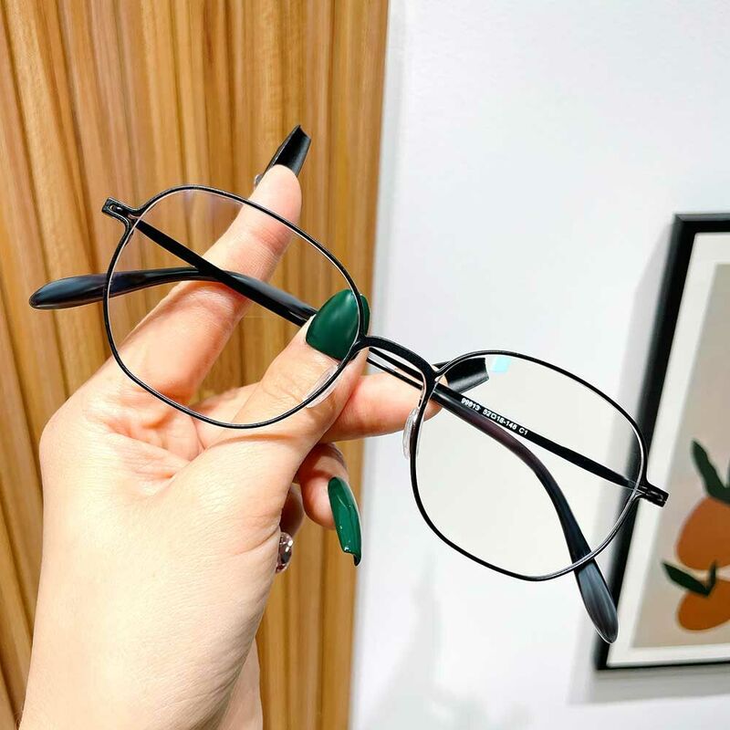 Anders Square Black Glasses